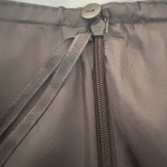 Eileen Fisher midi-length grey skirt with soft sheen, pp. - Picture 5 of 6